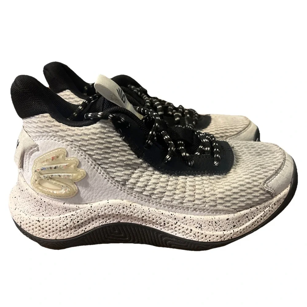 Youth Size 4.5 Y Under Armour Curry 3Z7 Low‎ White Black sneaker